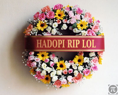 http://www.laquadrature.net/files/hadopi-mortuaire.jpg